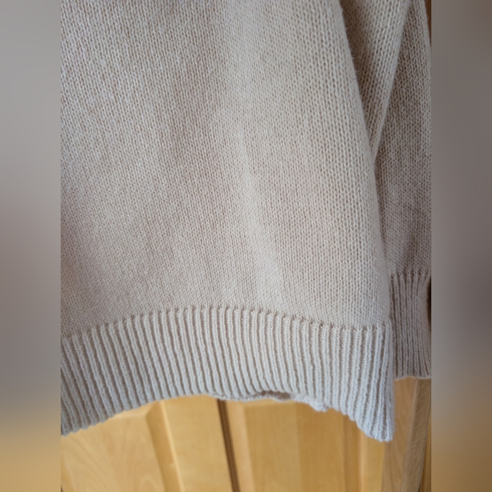 Love In Faith Light Pink Ombre Pink Graphic Crewneck Sweater - Picture 7 of 7